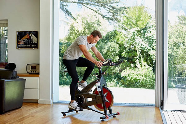 Stationary bike workout for beginners