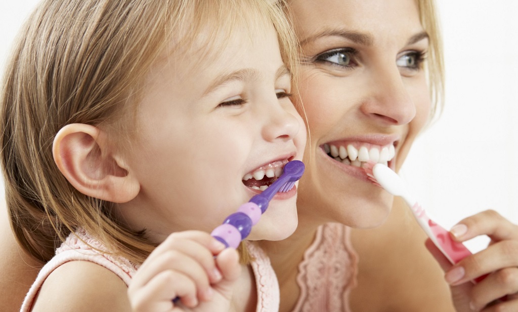 Does Kids' Toothpaste Differ from Adults' Toothpaste