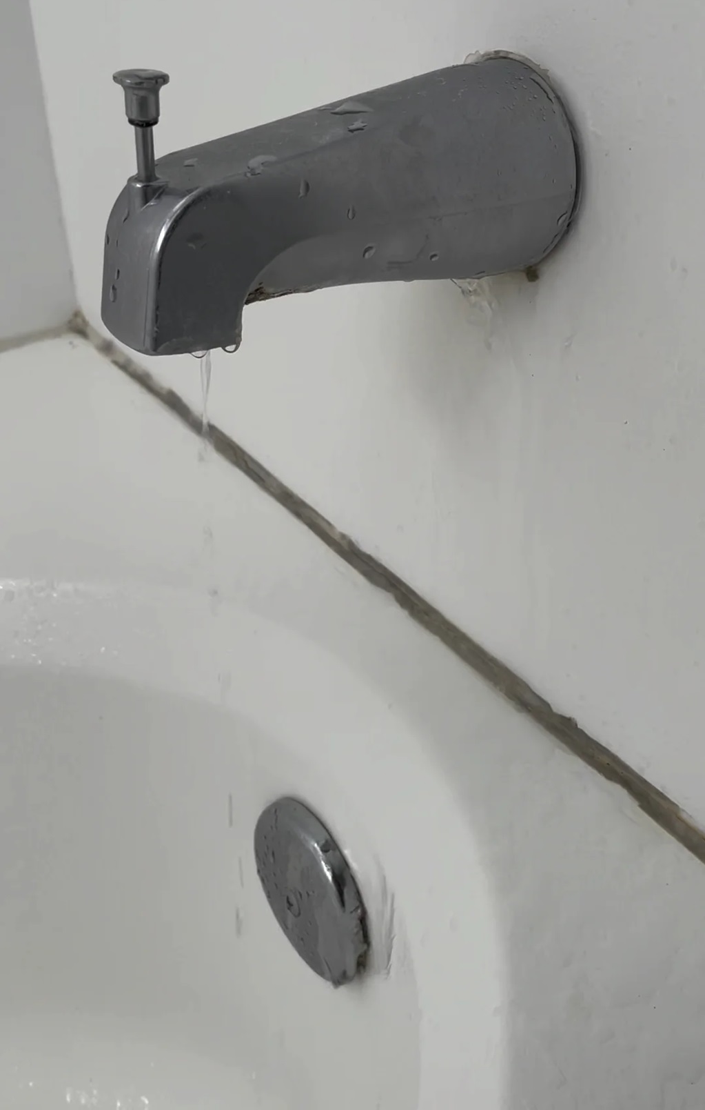 How Much Are Bathtub Faucet Repair?