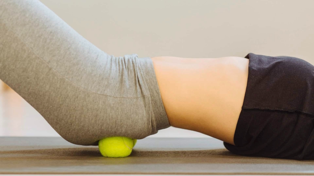 How to massage sciatica nerve at home