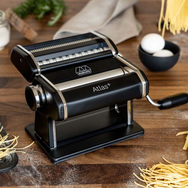 Marcato Atlas 8340 pasta roller on kitchen counter for fresh pasta making